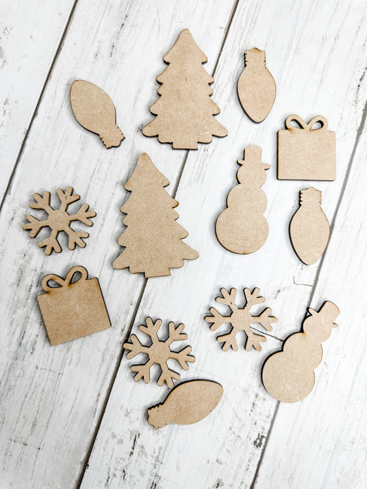 The HOTTEST 🔥 Christmas DIY Crafts using CUTTING MATS
