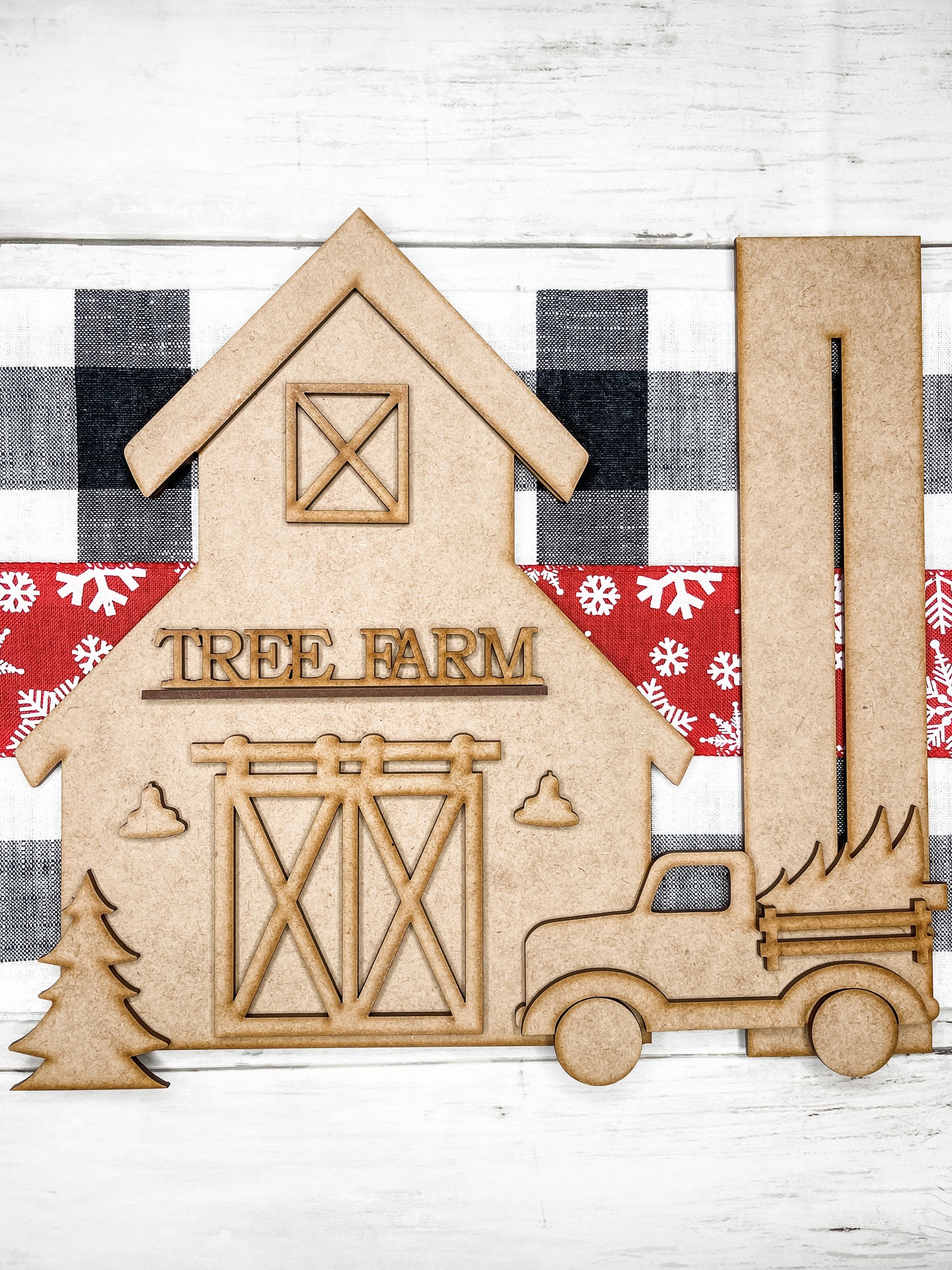 Christmas Barn Crafty Crate Past Box Kit (non-subscription)