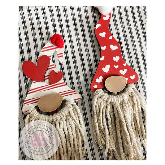 Macrame Valentines Gnomes DIY Kit