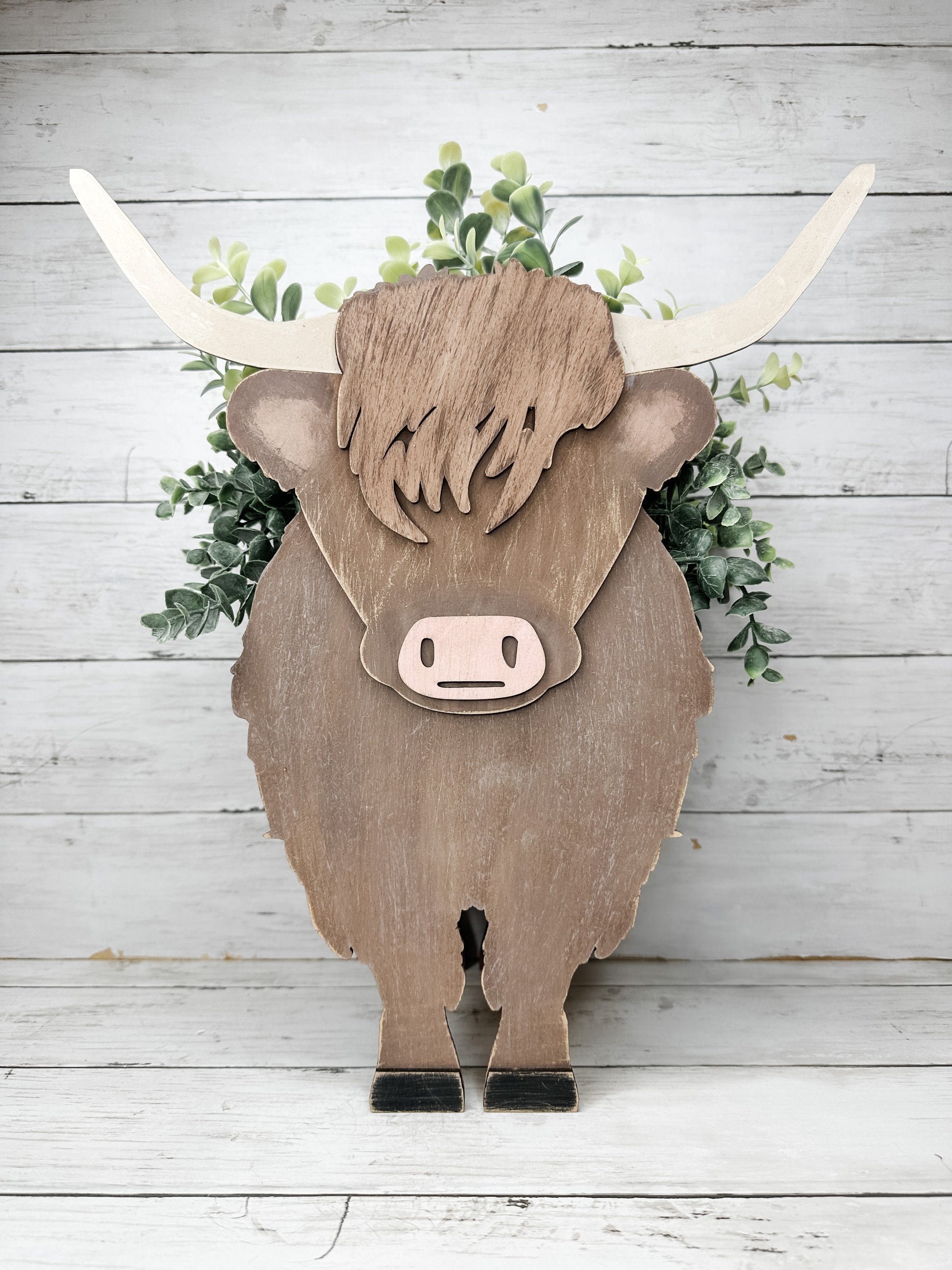 Cow Pen Holder (Guernsey Bull) 