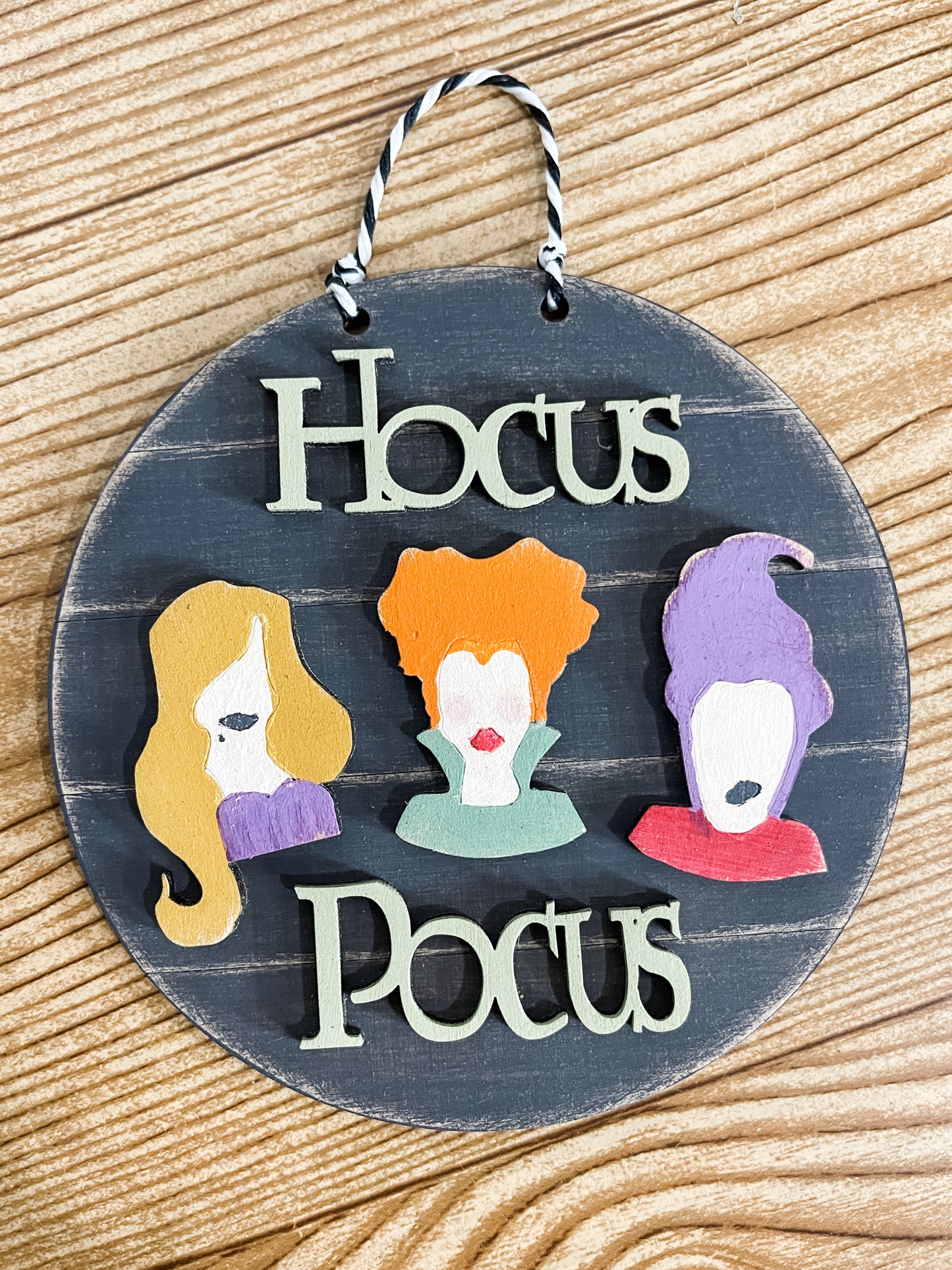 Hocus Pocus 5 in round Sign with Stand DIY Kit